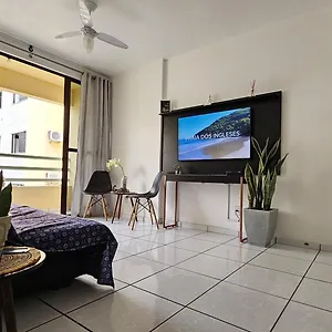 Precioso A 50 Metros De La Playa Apartamento